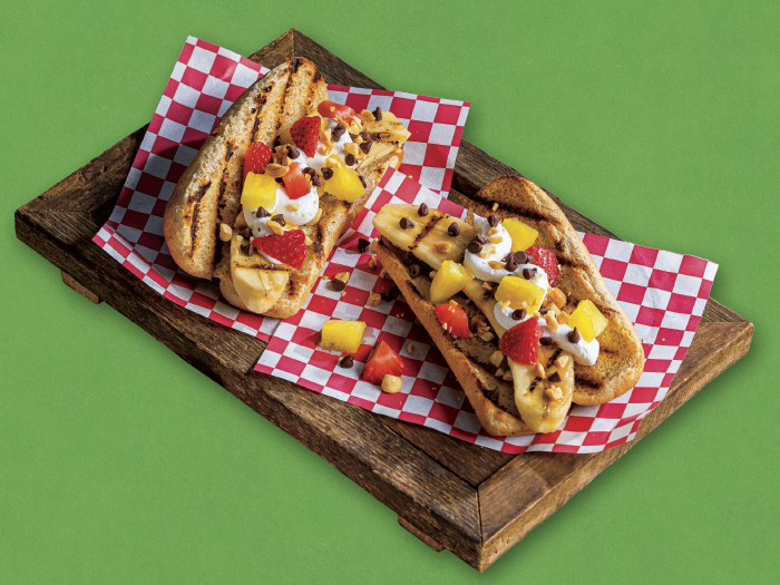 Grilled Banana Split Dogs